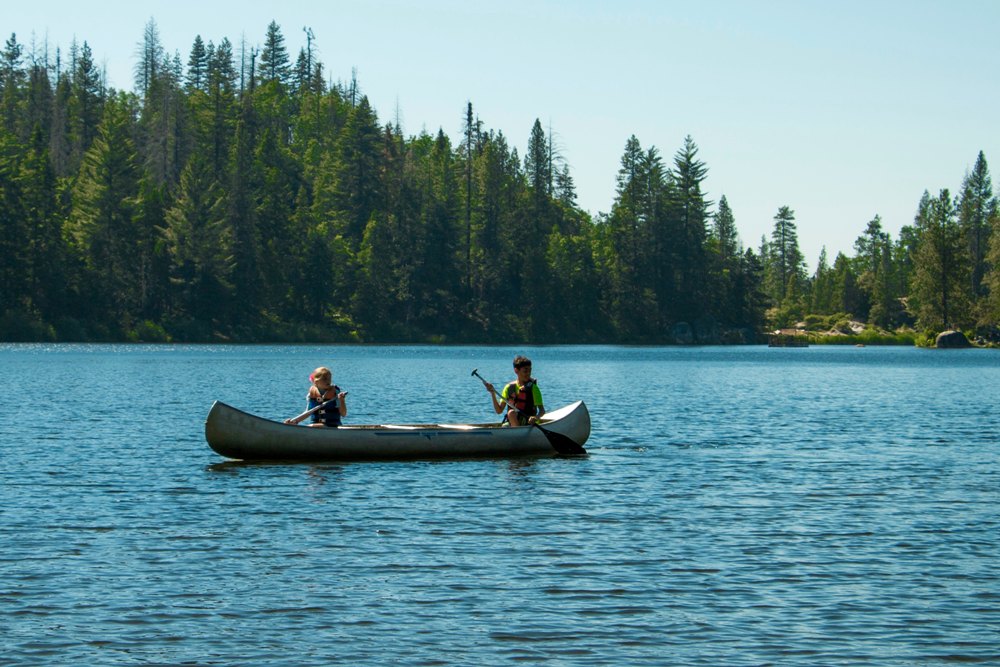 4 Lake Locations to Explore by Boat